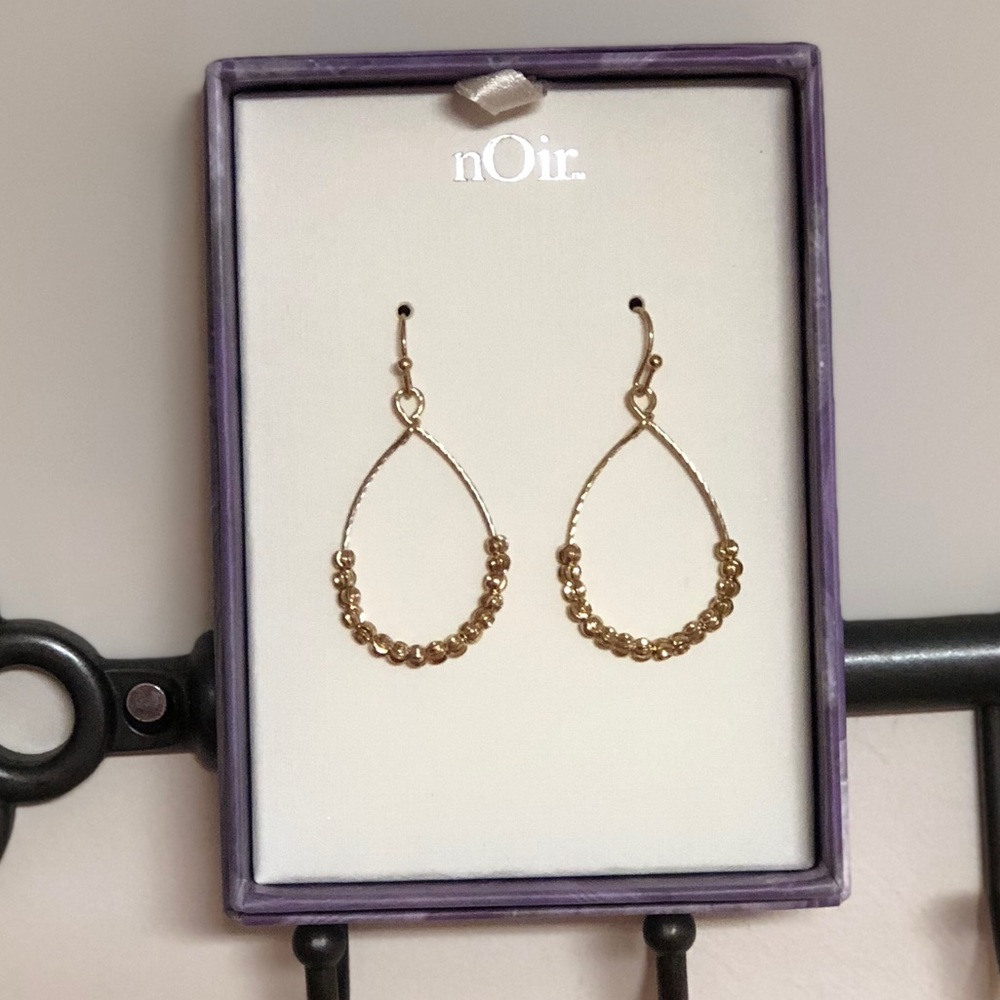 New In Box Gold Beaded Drop Earring - Picture 3 of 5